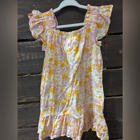 Gap 5T girls floral dress. - Picture 2 of 5